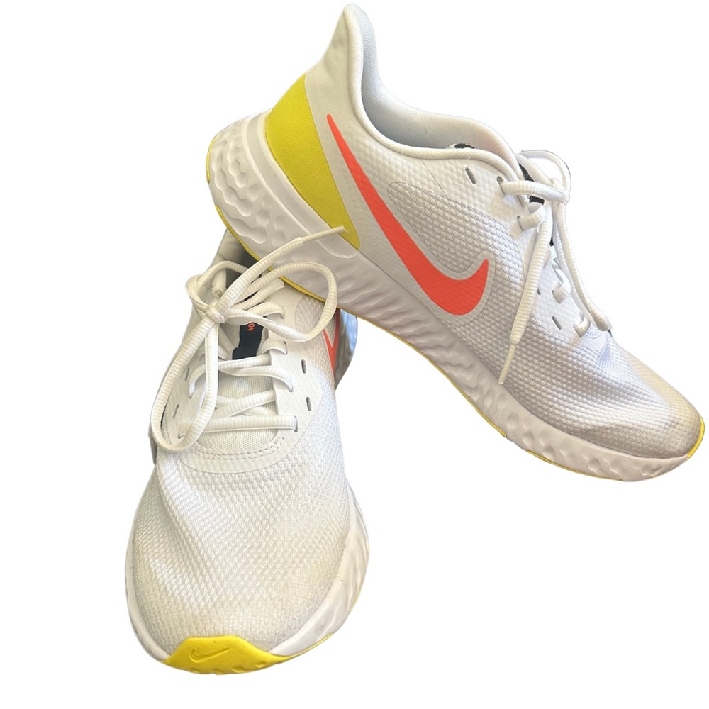 Nike Women’s Revolution Running Shoe